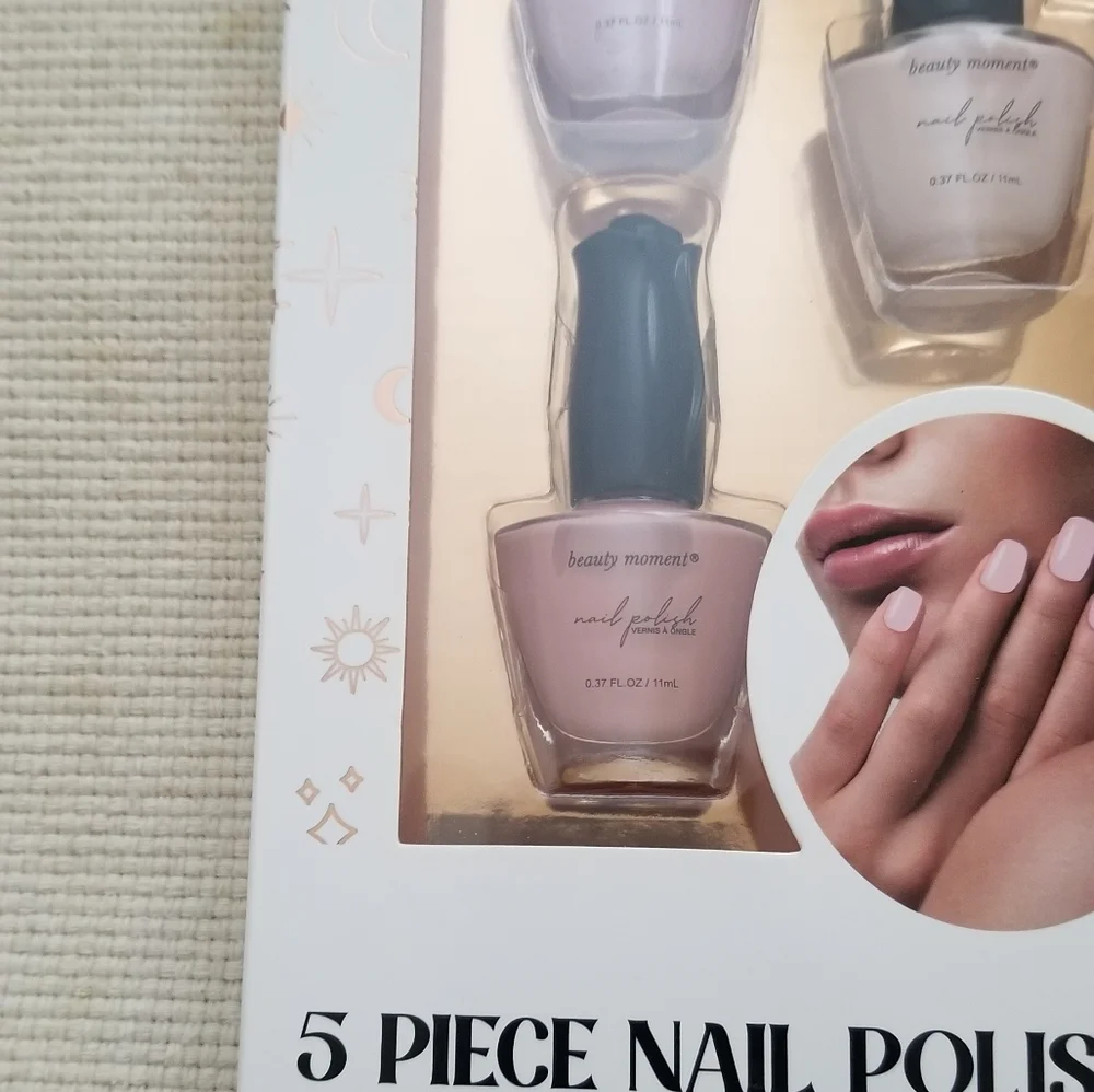 Beauty Moment 5 pcs Non-Toxic Nail Polish Collection